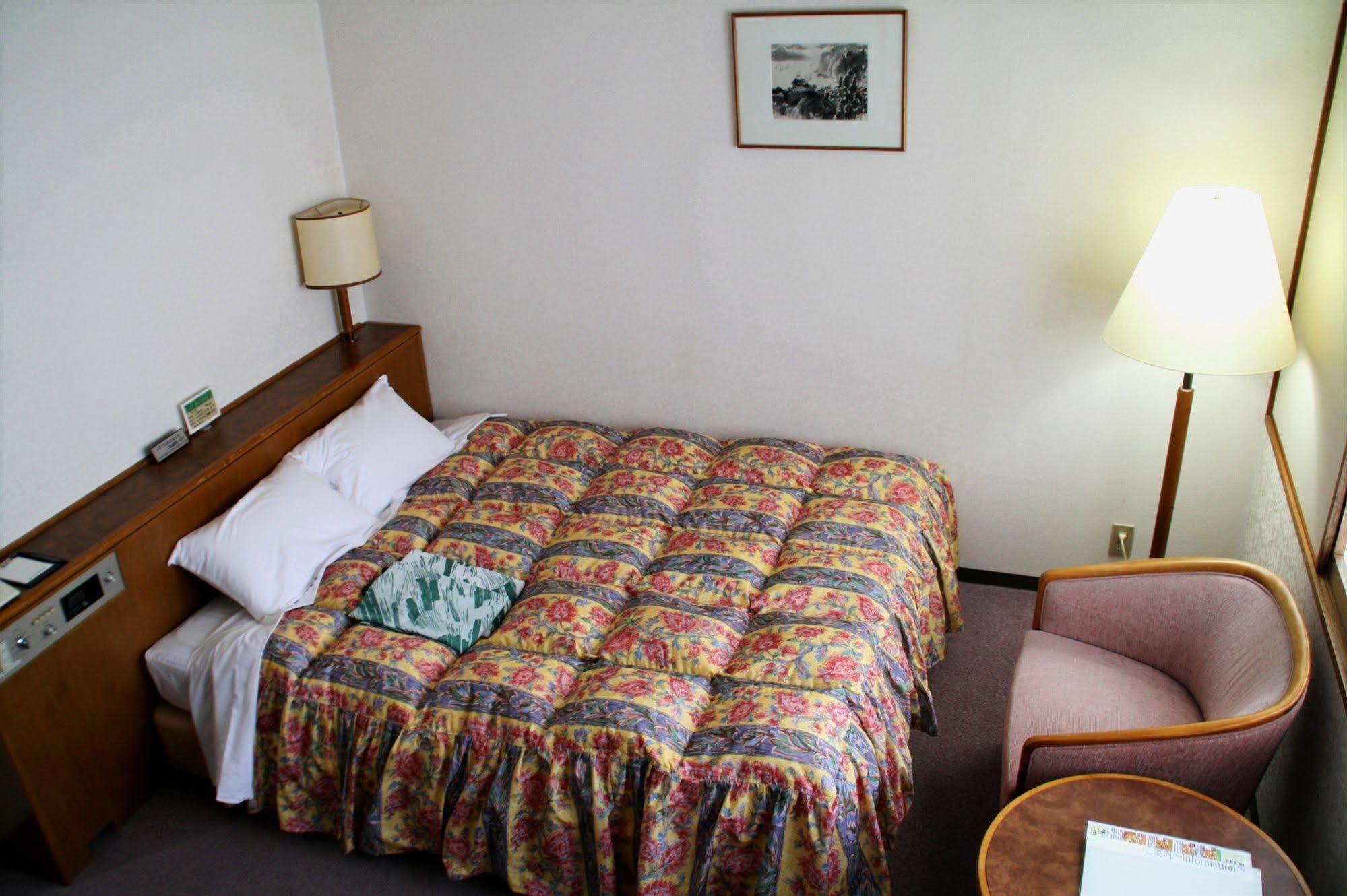 Green Hill Hotel อากาชิ ภายนอก รูปภาพ